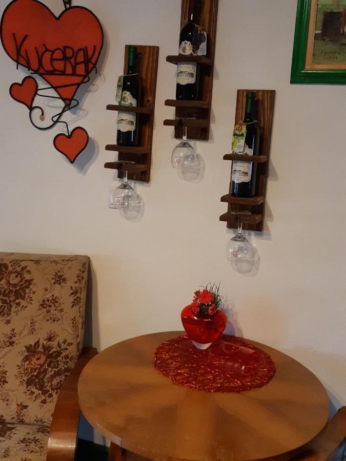 Ilkicev Kucerak Apartman Врднік Екстер'єр фото